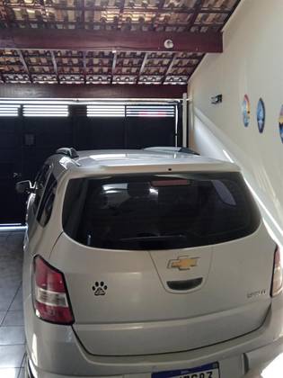 CHEVROLET SPIN 1.8 LT 8V FLEX 4P MANUAL CHEVROLET SPIN 1.8 LT 8V FLEX 4P MANUAL